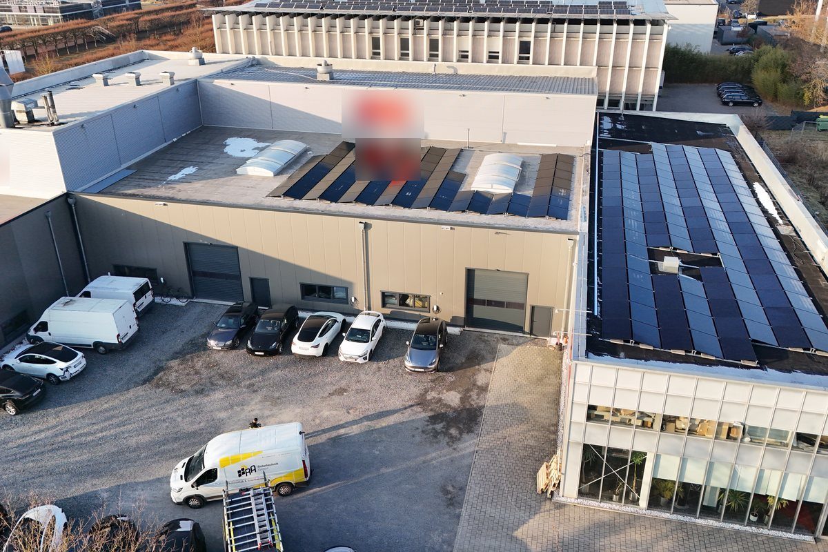 Photovoltaikanlage in Hannover-Mittelfeld auf Flachdach